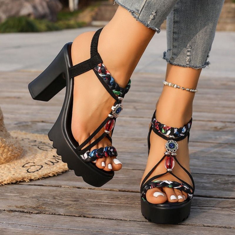 Sandal Wanita Gaya Etnik Musim - New Ethnic Fashion ulasan dan harga