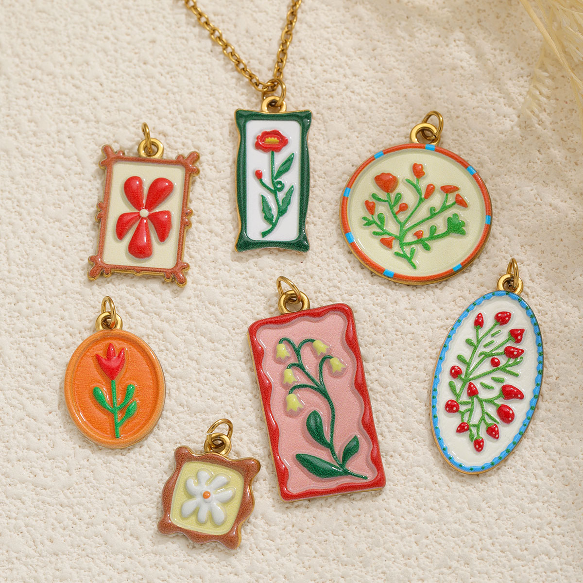 2 buah liontin bunga enamel be - Ethnic Fashion Design ulasan dan harga